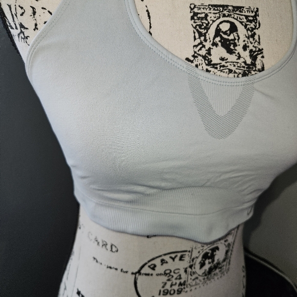 Champion Double Dry Womans Sports Bra Size M - Picture 2 of 8